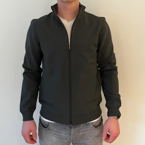 Boggi Milano cardigan - Nyskick, aldrig använd. Nypris 2000kr. 