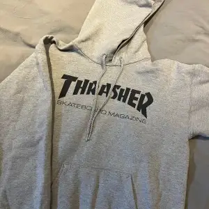 Hej, säljer nu min gråa thrasher hoodie då den inte kommer till användning. Inga hål eller fläckar och priset kan diskuteras!⭐️