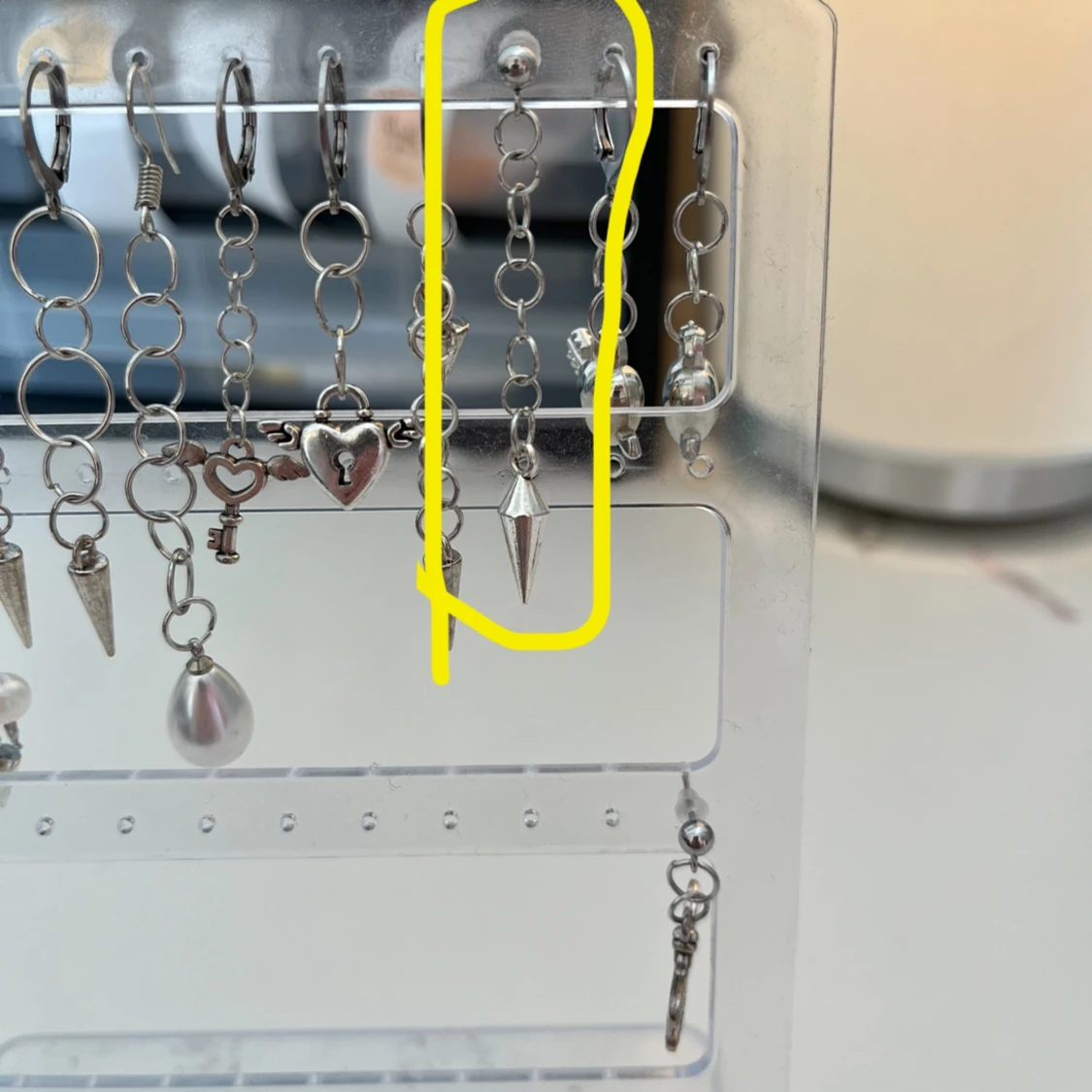 Spike bomb!🪞 - 90