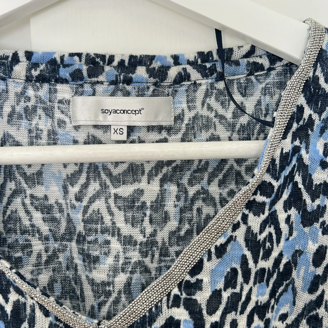 Tshirt med strass - 90