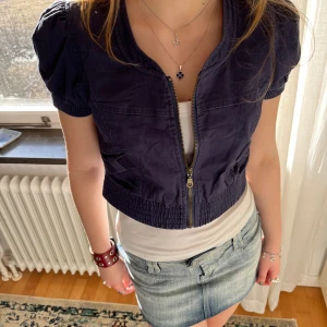 Marinblå bolero - Marinblå kort bolero, passar xs-s💘⭐️