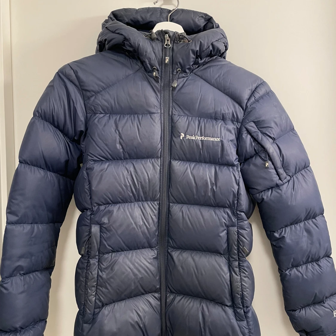 Peak performance frost down jacka 