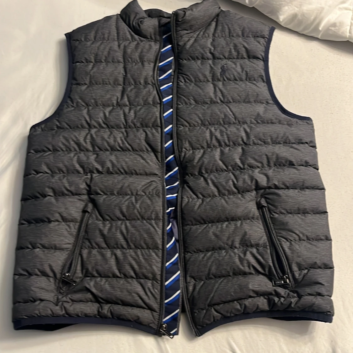 Polo vest