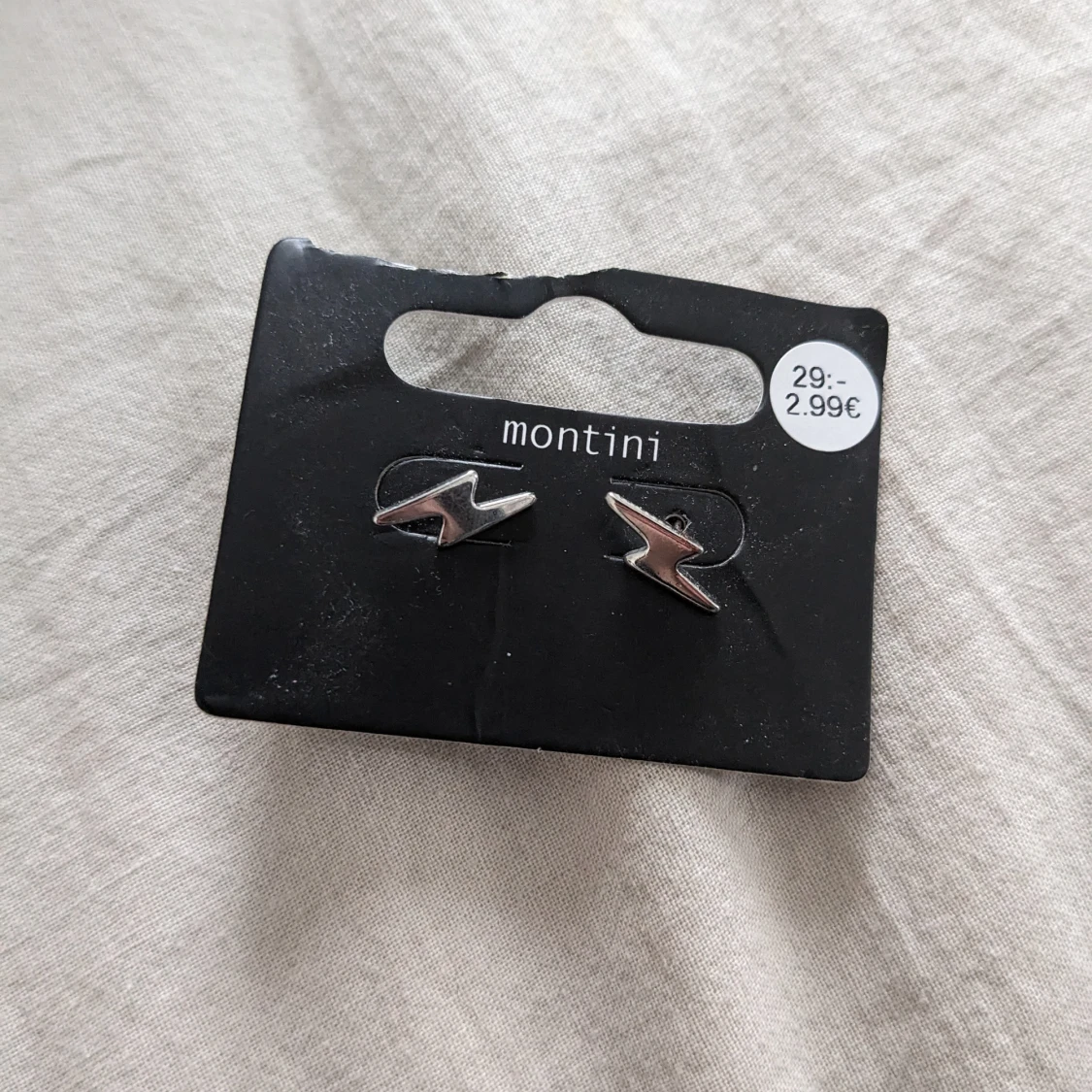 Blixtörhängen i silver - 90