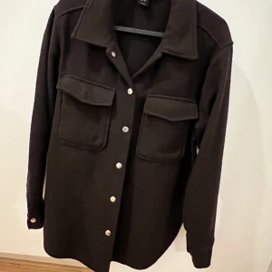 Jacka i strl XS - Jättebra skick, först till kvarn! 