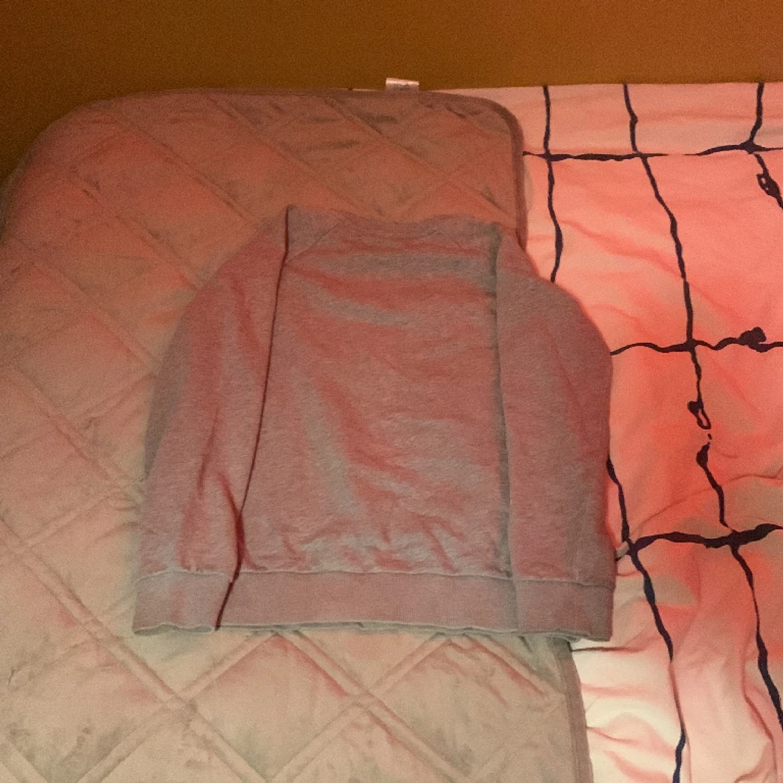 Fin Peakperformance tjock tröja.  - 90