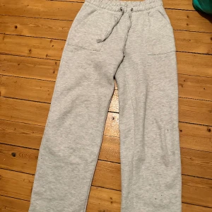 Byxor  - Kommer tyvär inte till användning köpte dom på lager 