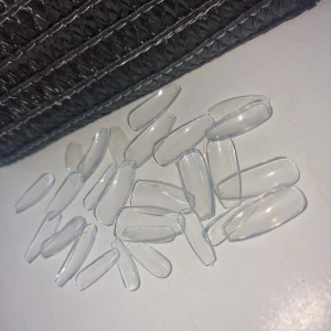 Tippar - Tippar, ca 35st🫶🏼 Skickar med en nagelfil på köpet! FRI FRAKT KAN ORDNAS🙌🏽