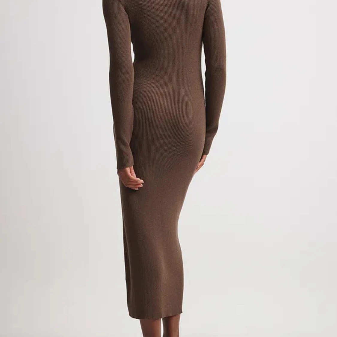 Ribbed knitted midi dress - NA-KD - 90