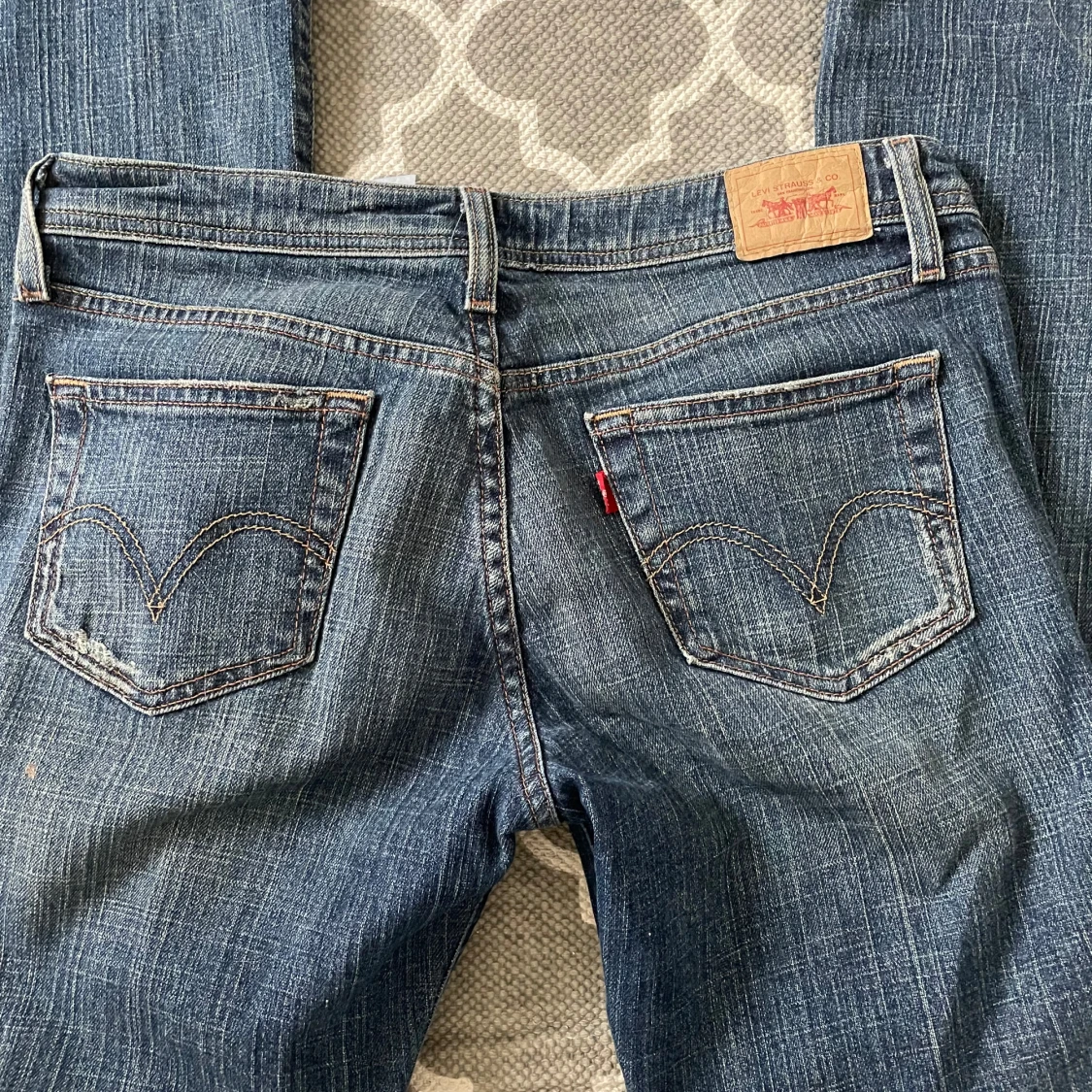 Levis Jeans - 90