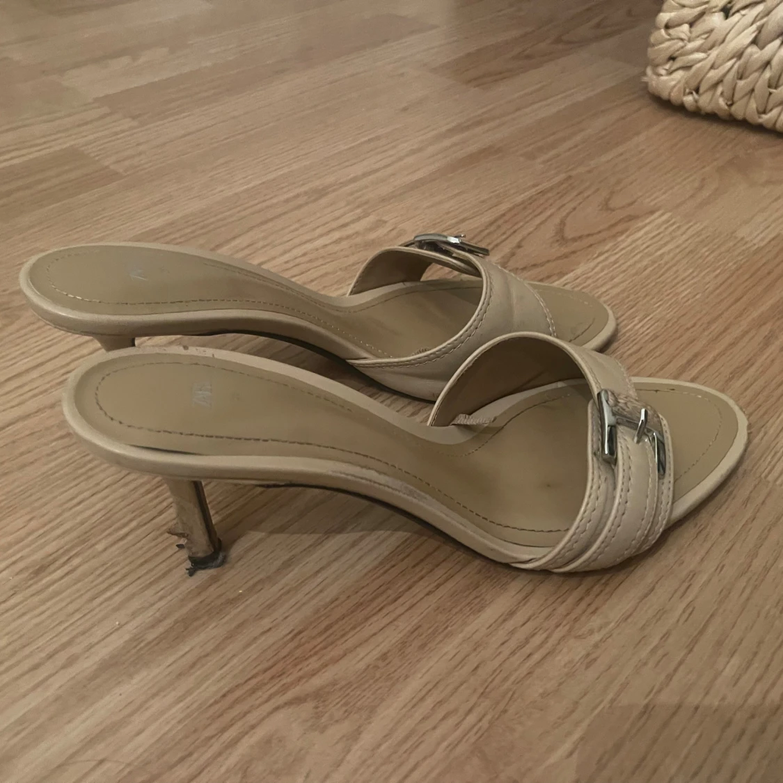 Klackar från zara - 91