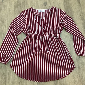 Skjorta - Helt ny skjorta 10:10 tunn perfelt för sommaren 