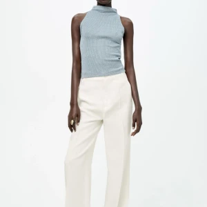 Zara topp  - Fin zara topp, endast använd två gånger.