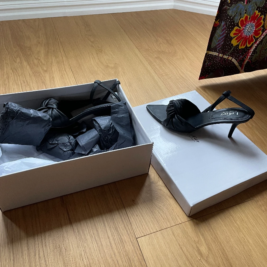 LeGer nya sandaletter svarta skinn - 90