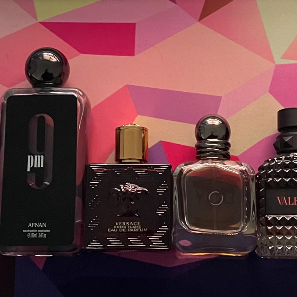 Hej! Jag säljer sampels på olika parfymer  - 90