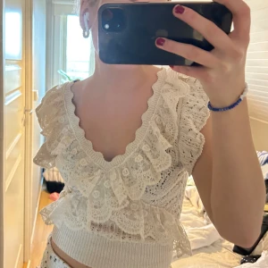 Stickad topp från zara - Väldigt fin stickad topp från zara!