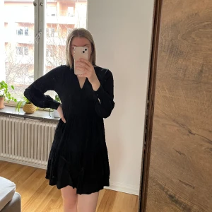 Klänning  - Fin långärmad klänning