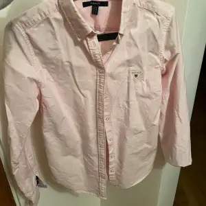 Ljusrosa GANT skjorta 