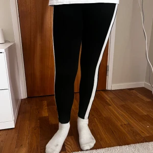 skönabyxor - inte min stil, lite för tajta, aldrig andvända.