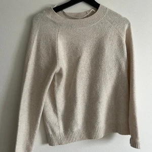 Vera moda - Stickad tröja från vera moda strl xs, bra skick använd få gånger