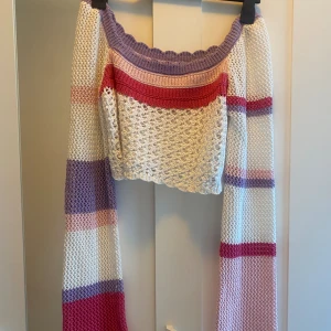 Virkad topp - Säljer denna jättefina virkade toppen från Chiquelle.💓 Ny utan prislapp