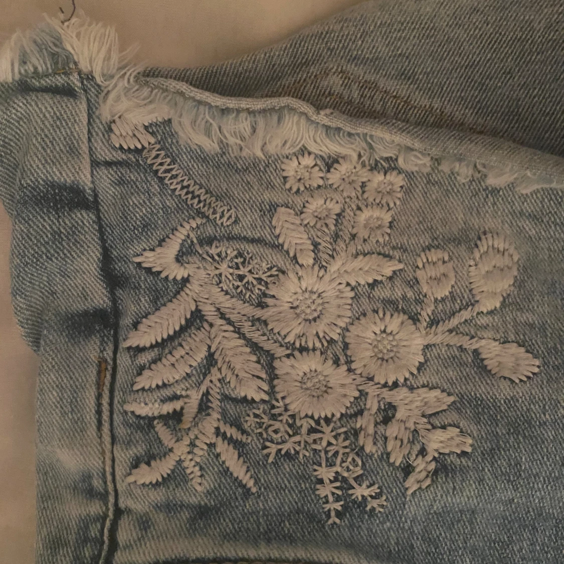 lågmidjade shorts - 91