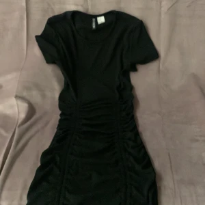 Klänning💗 - En klänning som nästan aldrig kommer till användning 💗