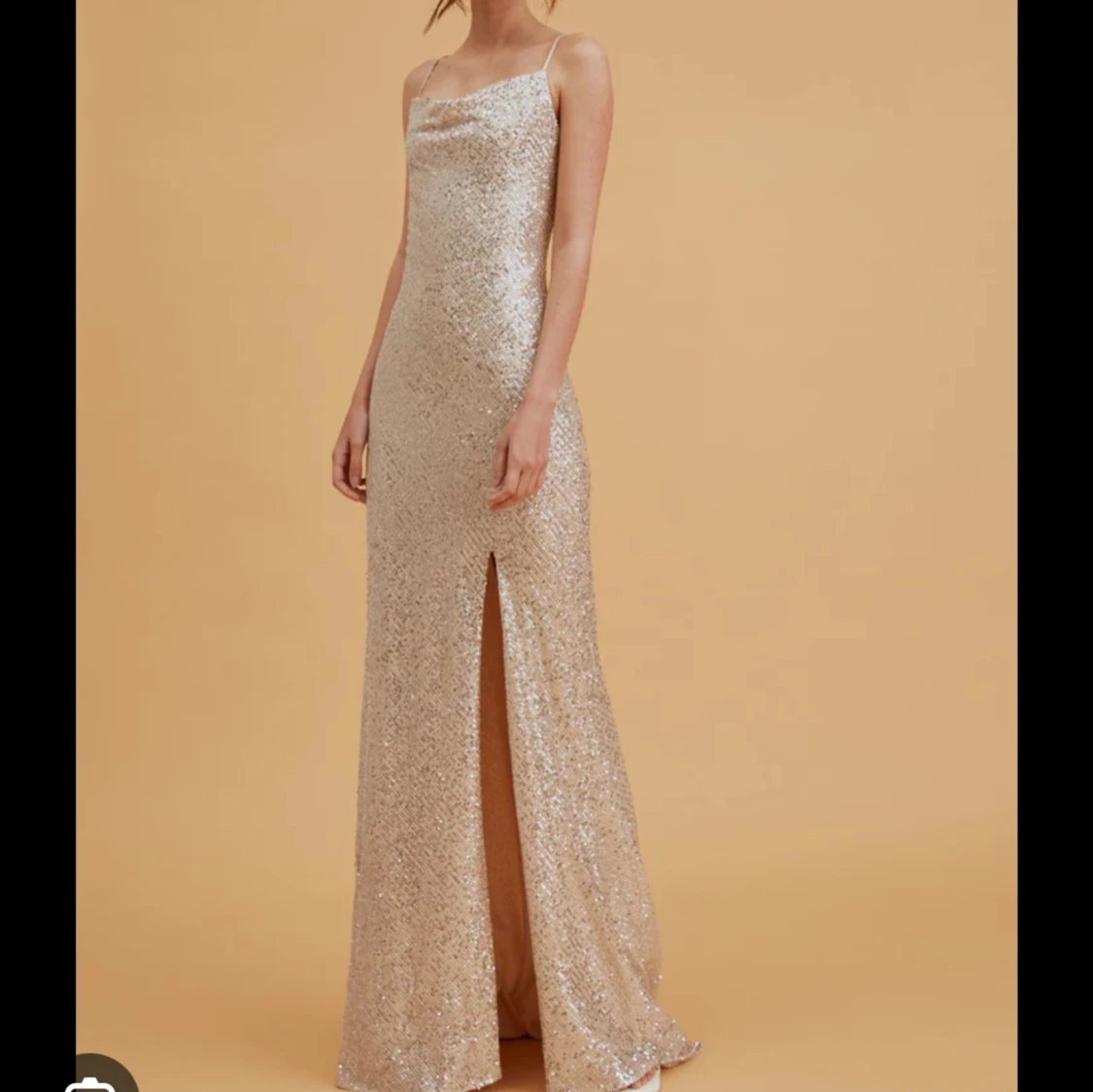 Glittrig Balklänning - 2