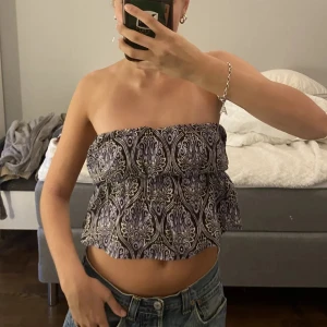 Snygg tube topp  - Jätte fin in för sommaren 