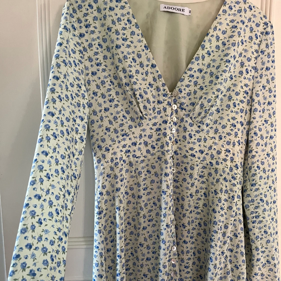 Adoore klänning storlek 40 - 91