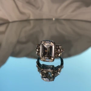 Silver ring - Snygg och trendig silver ring!