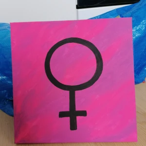 canvastavla - En tavla jag har målat! Lite svårt att visa färgen exakt men ni fattar😚 är nybörjare så den är inte perfekt men jag tror den skulle vara cool på någons vägg! 30x30 (pris kan diskuteras vid snabb affär) 