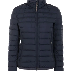 Parjumper dunjacka dam - Jätte fint skick på jackan, har tyvärr inte kvittot men den är köpt i nk, har dock såna lappar som medföljer.  Nypris: 3799kr