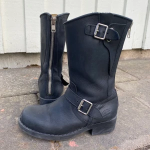 Johnny Bulls - Johnny bulls i fint skick. Kan mötas i Jönköping eller skicka 🤍