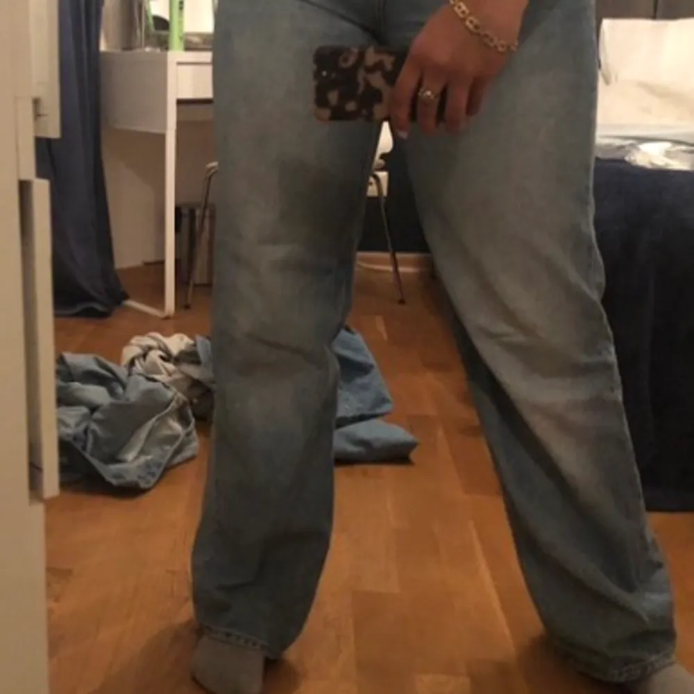 Så sköna o snygga jeans från Monki i Yoko modell!!. Jeans & Byxor.