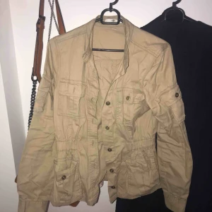  - Jacka från halens i fint skick 