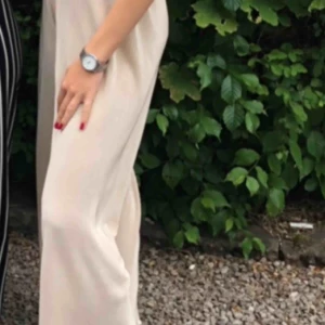  - Säljer dessa snygga byxor ifrån Nelly. Priset är exklusive frakt 