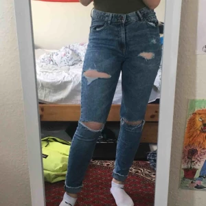  - Oof så fina jeans. Använda men bra skick!säljer pga för små