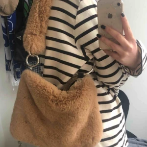  - Säljer denna katt från topshop, Använd max tre gånger så i superskick👍🏼