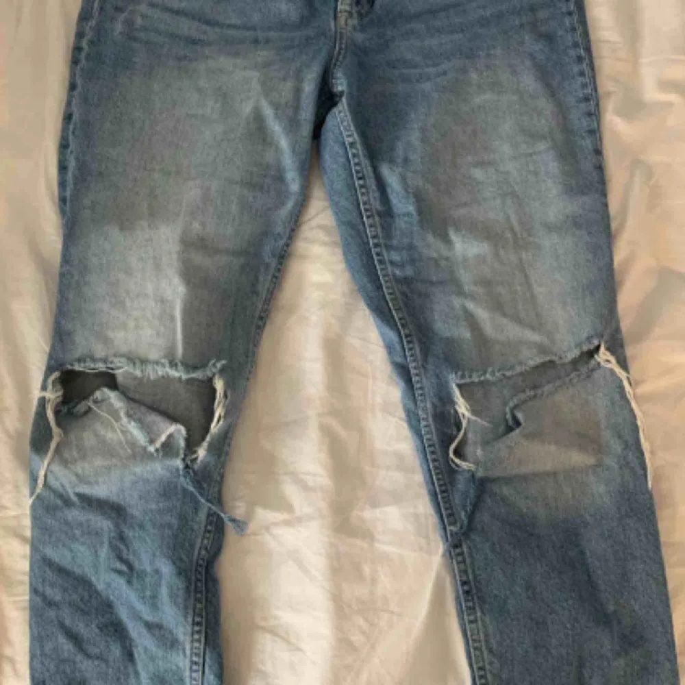 Jättefina boyfriend jeans från hm.. Jeans & Byxor.
