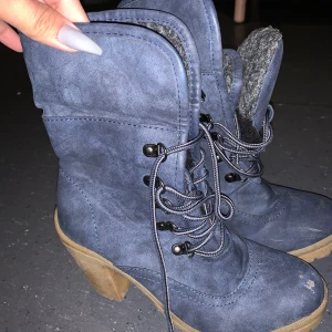 Stövletter  - För stora och ej använda 