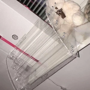 Nagellacksställ - Oanvänd, bara stått och dammat.