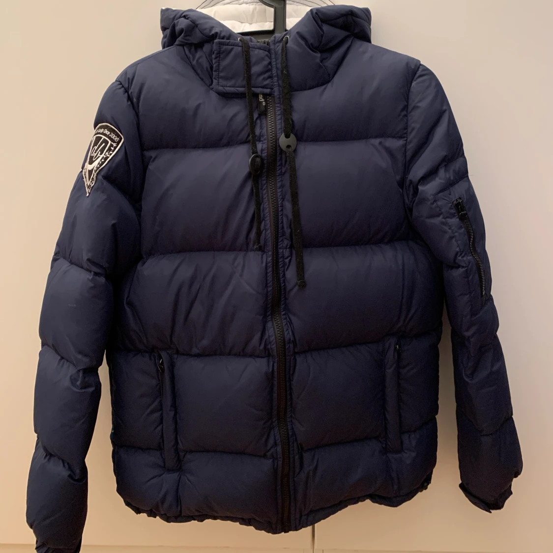 db jacka i marinblått strl M - 90