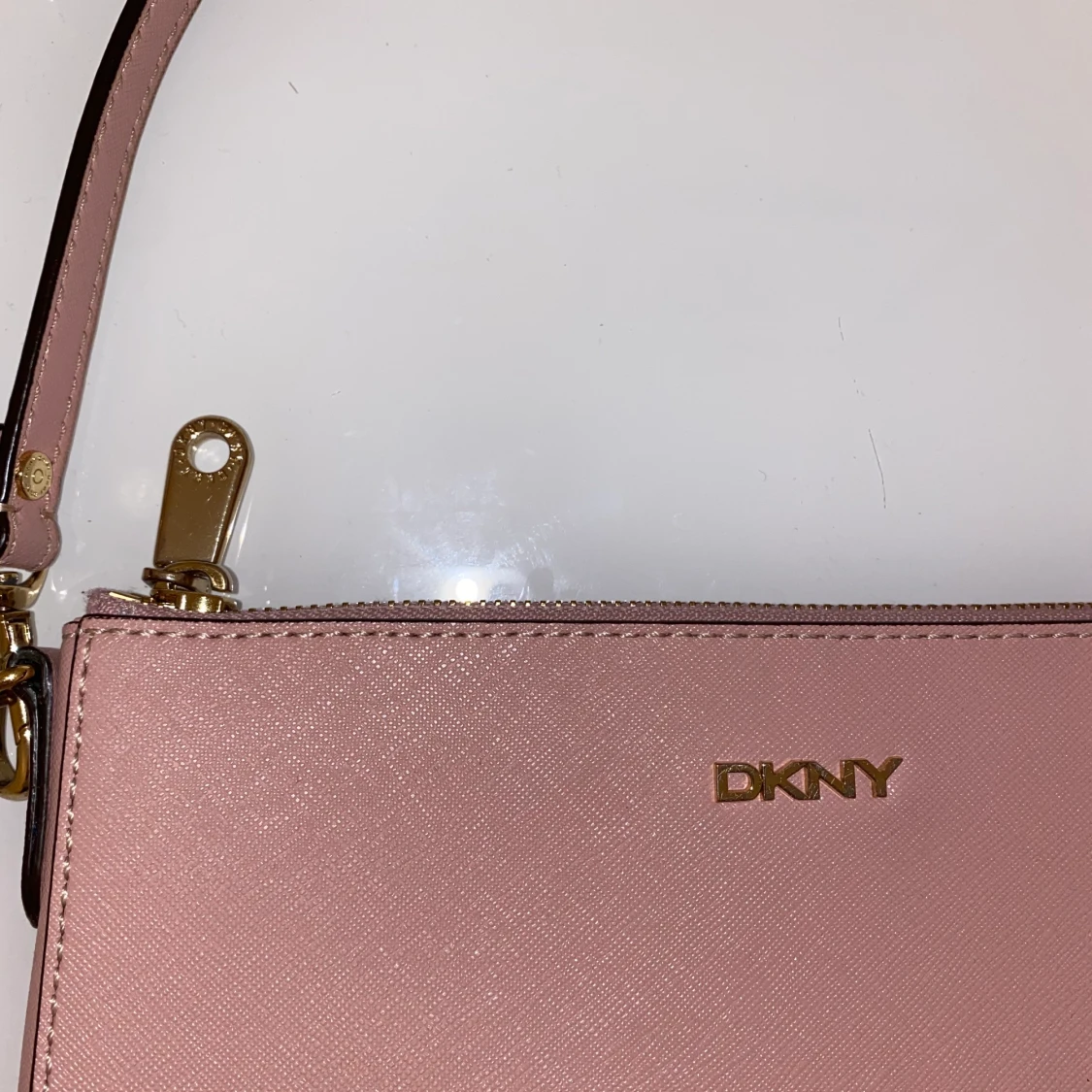 DKNY baguette bag - 90