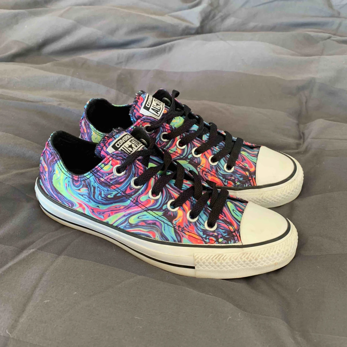 Färgglada Converse  - 90