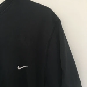  - Nice Nike tisha i strl L. Frakt inräknat i priset. Kan mötas upp i Sthlm.