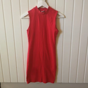  - Klänning från Gina Tricot i gott skick! 