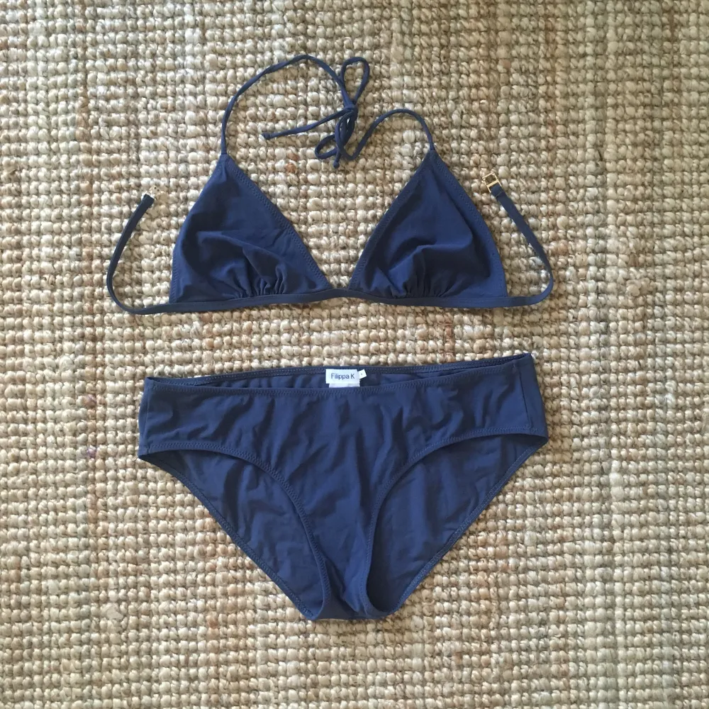 Bikini från Filippa K stl M. Accessoarer.