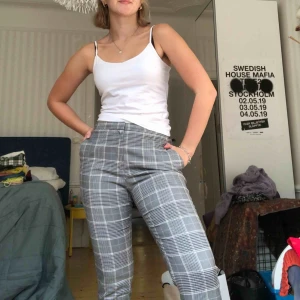  - Superfina kostym byxor från hm som ej används mer