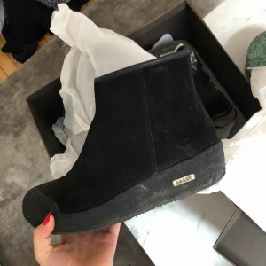  - Bally skor 38  Världens skönaste skor 